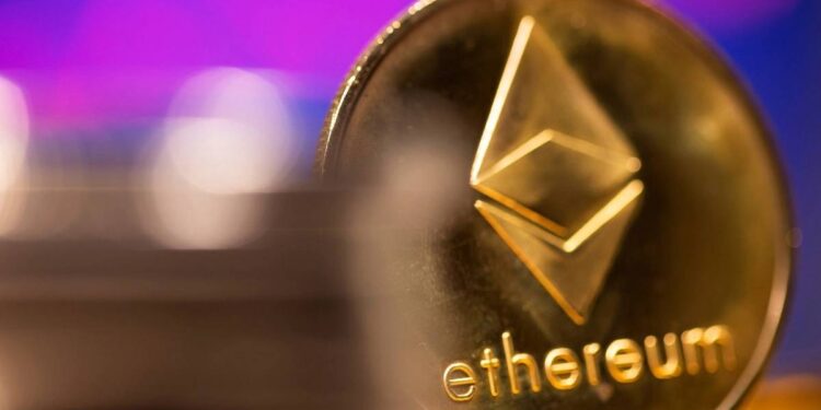 放弃「囤币」股价竟涨逾 13%！ETHZilla 更名「Forum」转战 RWA 代币化缩略图