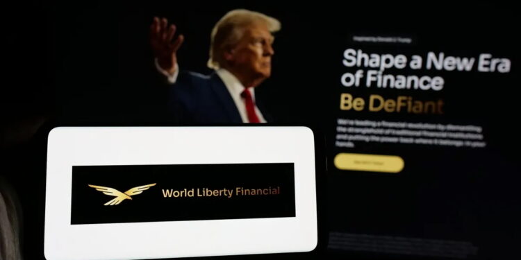 川普 DeFi 项目遭骇客、空头狙击！稳定币 USD1 一度下探 0.9942 美元缩略图